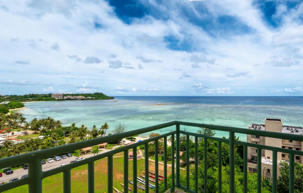 Holiday Resort & Spa Guam Tumon Buitenkant foto